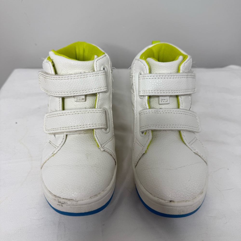 Target Toddler Size 10 White Sneakers
